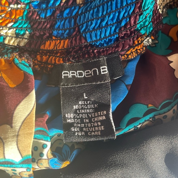 Silk Deep-V Halter Tunic Camisole from Arden B. - Picture 7 of 8